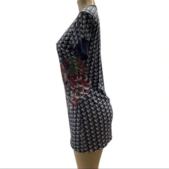 Grail Blue Size Large Made in USA Top New - Picture 2 of 4